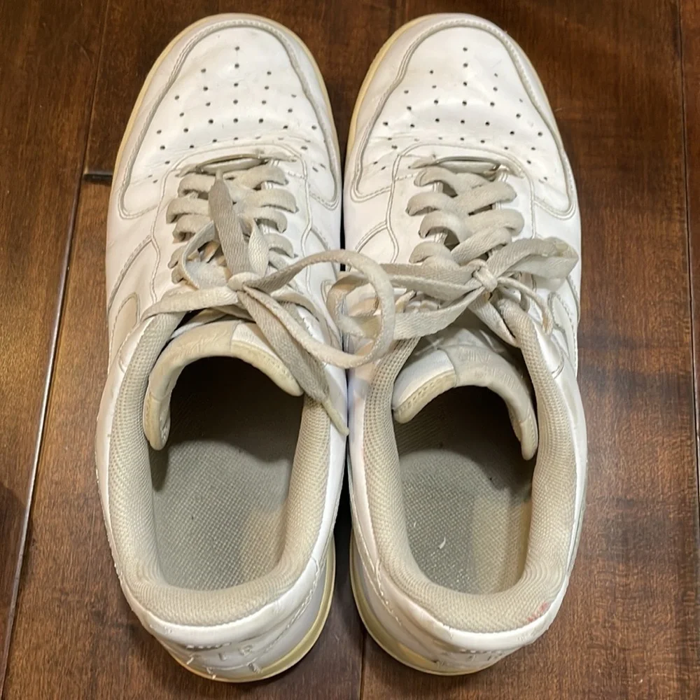 Nike Air Force 1 AF1 82 White Low Top Sneakers Mens Athletic Shoes Sz 10.5
